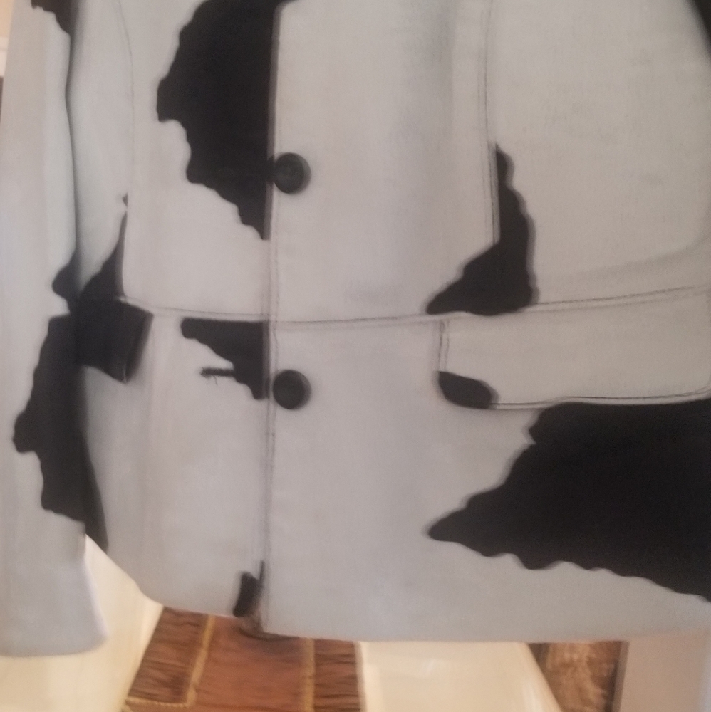 Jacket - Picture 3 of 5
